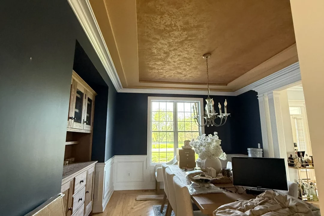 Dining room repaint before, Algonquin, IL